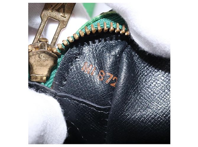 LOUIS VUITTON Borsa a Spalla Epi Trocadero 23 Verde M52304 LV Auth 145446 - vista 12