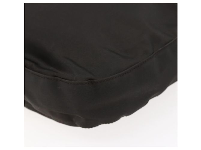 Borsa a spalla con catena Prada in nylon marrone Auth bs29917 - vista 16