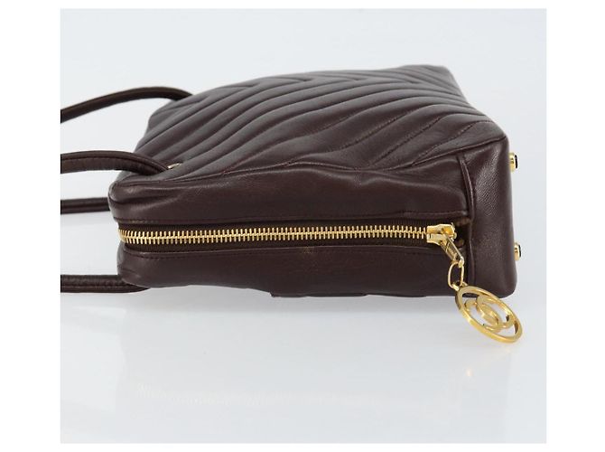 Borsa a Spalla V stitch CHANEL in Pelle di Agnello Marrone Oro CC Auth bs29893 D'oro - vista 4