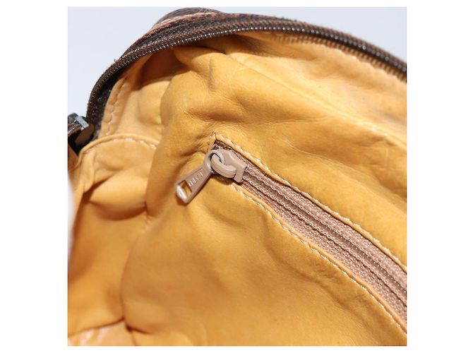 Céline Borsa a Spalla in Tela Macadam CELINE in Pelle PVC Marrone Oro Auth 153388 D'oro - vista 20