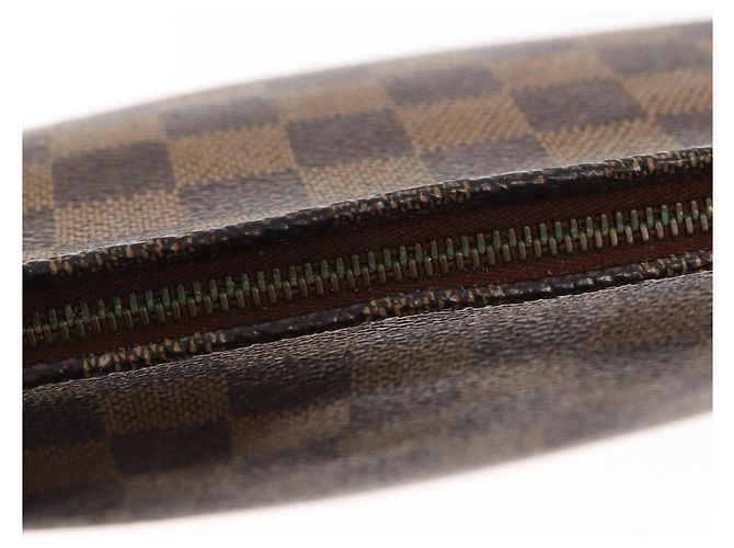 LOUIS VUITTON Poche Toilette 26 Damier Ebene N47543 Auth LV 147199 - vista 10