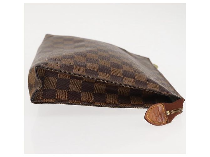 LOUIS VUITTON Poche Toilette 26 Damier Ebene N47543 Auth LV 147199 - vista 3