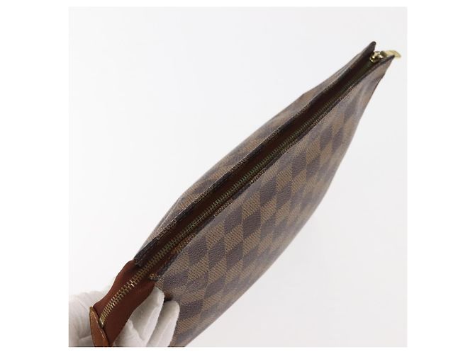 LOUIS VUITTON Poche Toilette 26 Damier Ebene N47543 Auth LV 147199 - vista 5