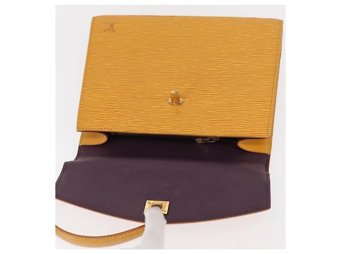LOUIS VUITTON Bolsa Epi Malesherbes Tassili Amarillo Jonne M52379 LV Auth 156361 - vista 18