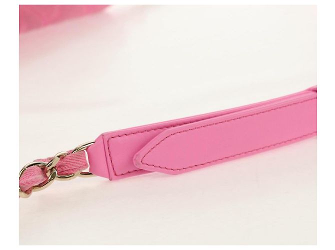 CHANEL Borsa a Spalla Matelassé in Tela Rosa Oro CC Auth 142990V D'oro - vista 8