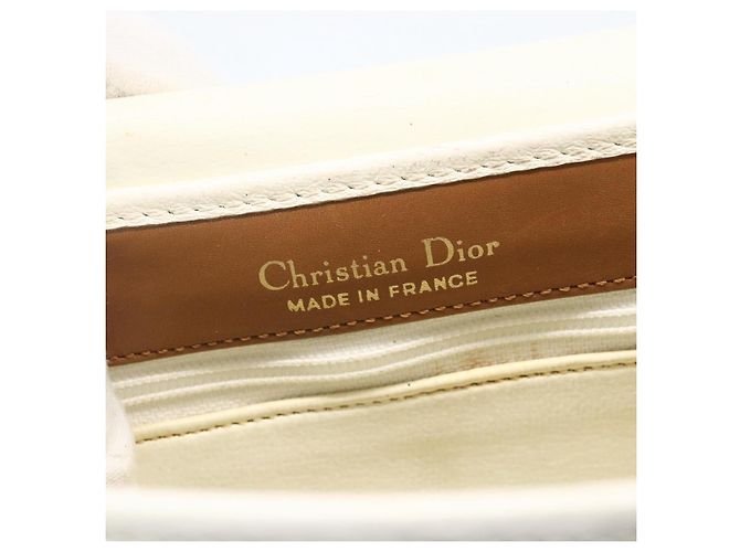 Borsa a spalla con catena Christian Dior in pelle bianca e oro Auth 155932 Bianco D'oro - vista 15