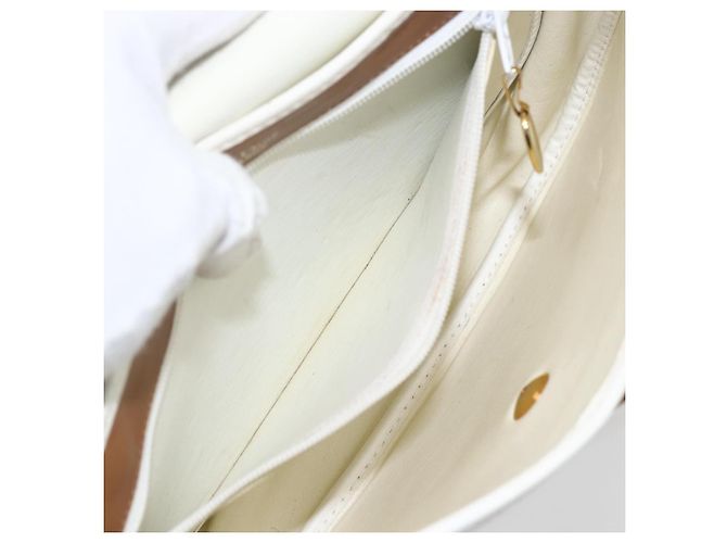 Borsa a spalla con catena Christian Dior in pelle bianca e oro Auth 155932 Bianco D'oro - vista 20