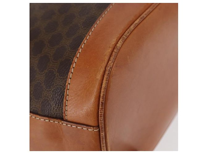Céline Borsa a Spalla in Tela Macadam CELINE in Pelle PVC Marrone Oro Auth 154717 D'oro - vista 17