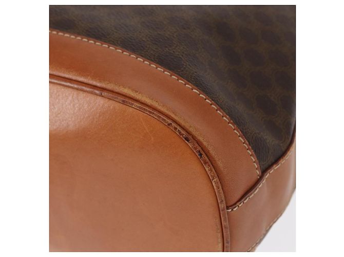 Céline Borsa a Spalla in Tela Macadam CELINE in Pelle PVC Marrone Oro Auth 154717 D'oro - vista 9