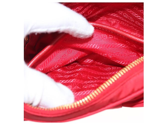 Borsa a Spalla PRADA Nylon Rossa Oro Auth 152289SAV Rosso D'oro - vista 23