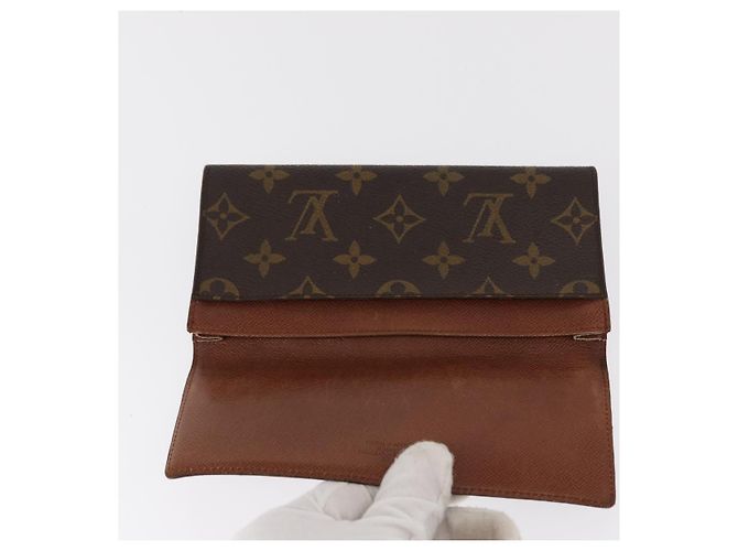 LOUIS VUITTON Cartera Monogram Epi 3 Set Rojo LV Auth 154976 Roja Monograma - vista 8