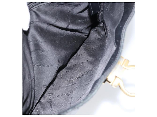 Sac à bandoulière Gancini en cuir noir et or Auth BA8226 de Salvatore Ferragamo Doré - vue 23