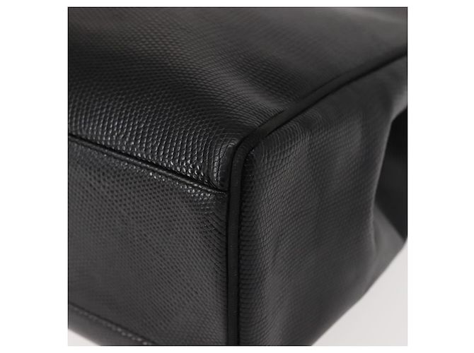 Salvatore Ferragamo Vala Präge-Tote aus Leder in Schwarz und Gold Auth BA7328 Golden - Ansicht 14