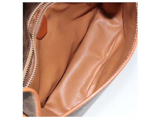 Céline Borsa a Spalla in Tela Macadam CELINE in Pelle PVC Marrone Oro Auth 149062 D'oro - vista 10