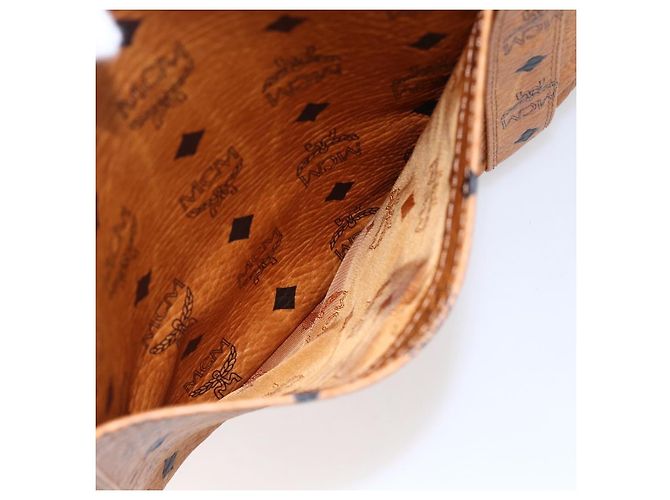 Borsa Tote MCM Logogram Vicetos in pelle PVC marrone e oro Auth gh1079 D'oro - vista 10