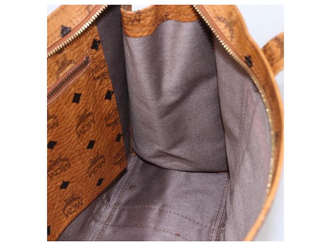 Borsa Tote MCM Logogram Vicetos in pelle PVC marrone e oro Auth gh1079 D'oro - vista 18