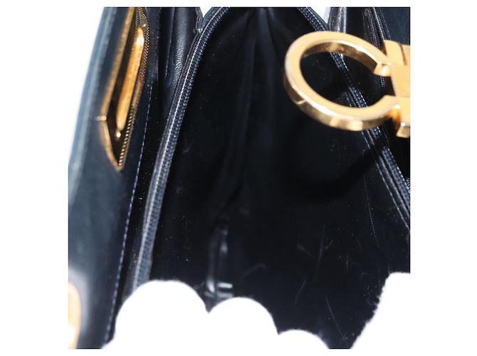 Borsa a Spalla Gancini in Pelle Salvatore Ferragamo Blu Navy Oro Auth 148175 D'oro - vista 18