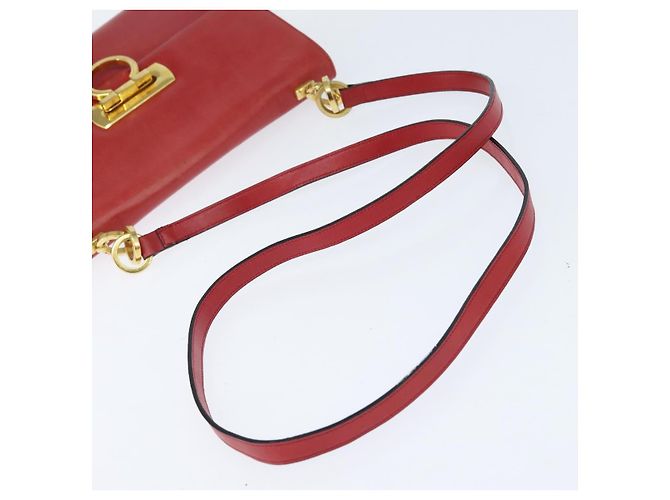 Borsa a Spalla Gancini in Pelle Rossa e Oro Salvatore Ferragamo Auth hk3177 Rosso D'oro - vista 7