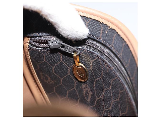 Borsa a Spalla in Tela Honeycomb PVC Nera e Dorata Auth BA8817 Christian Dior Nero D'oro - vista 20