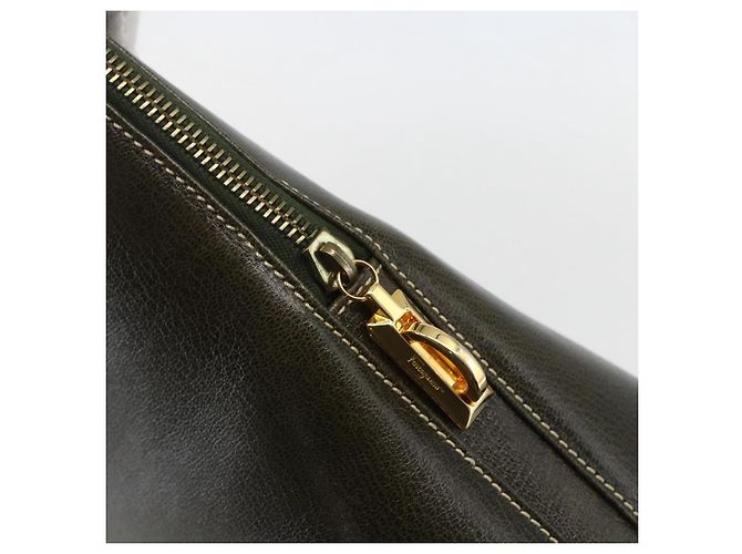 Borsa a mano in pelle Salvatore Ferragamo 2 in 1 khaki oro Auth gh1429 - vista 16