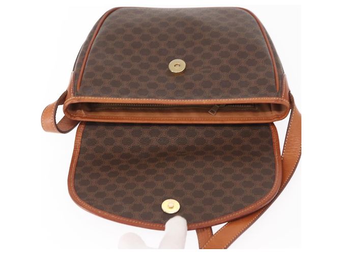 Céline Borsa a Spalla in Tela Macadam CELINE in Pelle PVC Marrone Oro Auth ep12228 D'oro - vista 15