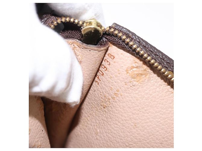 LOUIS VUITTON Monogram Bucket GM Accessory Pouch LV Auth 159652 - view 12