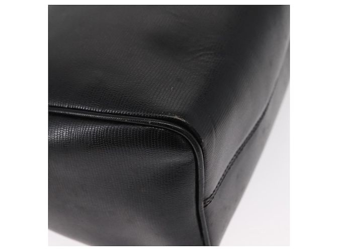 Céline Borsa a Spalla CELINE Circle in Pelle Nera e Oro Auth 156282 Nero D'oro - vista 12