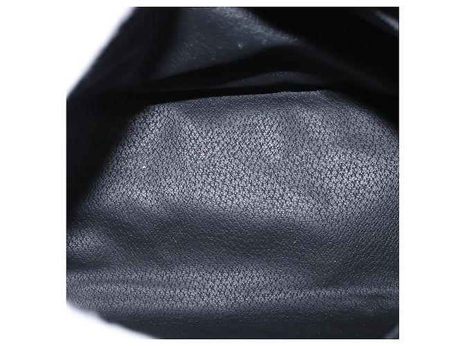 Céline Borsa a Spalla CELINE Circle in Pelle Nera e Oro Auth 156282 Nero D'oro - vista 17