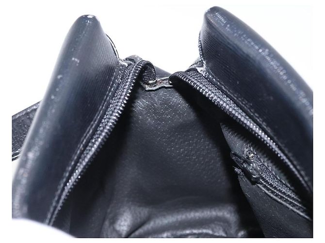 Céline Borsa a Spalla CELINE Circle in Pelle Nera e Oro Auth 156282 Nero D'oro - vista 19