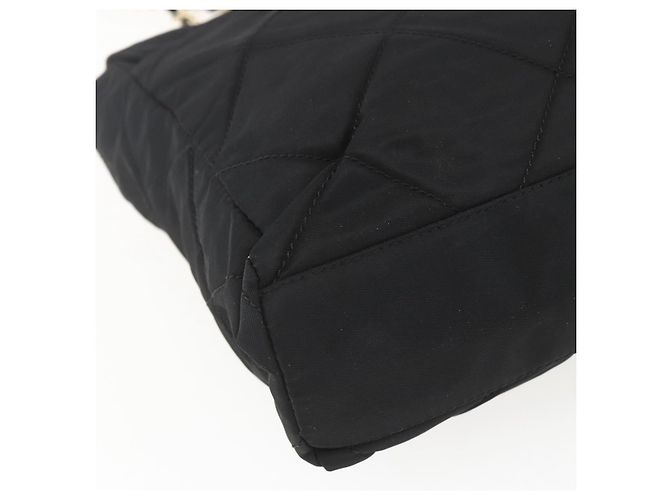 PRADA Borsa Tote Matelassé in Nylon Nera Oro Auth bs31575 Nero D'oro - vista 17