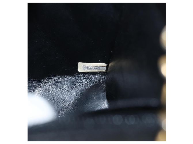 CHANEL Borsa a Spalla Matelassé in Pelle Nera con Catena Dorata CC Auth 156461 Nero D'oro - vista 24