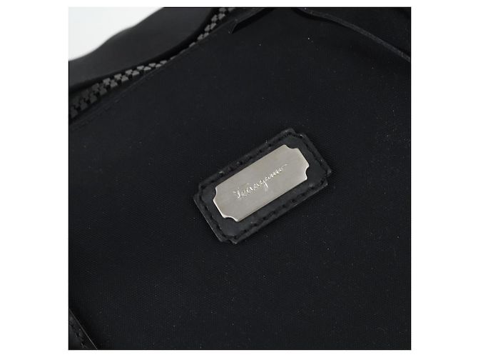 Borsa Boston Salvatore Ferragamo in nylon nero argento autentica BA8227 - vista 18