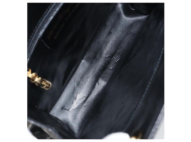 Borsa a Spalla Salvatore Ferragamo in Pelle Nera e Oro Auth BA8682 Nero D'oro - vista 11