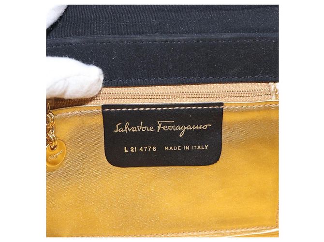 Borsa a Spalla Vala in Nylon Nero e Oro Salvatore Ferragamo Auth 156246 D'oro - vista 12