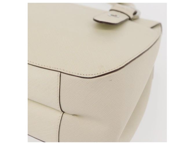 Bolsa de Ombro Gancini em Couro Branco e Prata da Salvatore Ferragamo Auth ka722 - vista 16