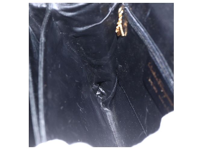 Borsa a Spalla Salvatore Ferragamo in Pelle Nera Oro Auth 157262 Nero D'oro - vista 20