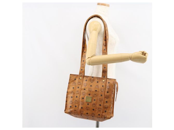 Borsa tote MCM Logogram Vicetos in pelle PVC marrone e oro Auth bs31511 D'oro - vista 21