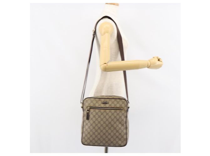 Gucci Borsa a Spalla GG Supreme PVC Beige Oro 201448 Auth 154420 D'oro - vista 24