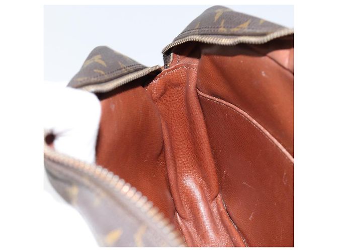 LOUIS VUITTON Pochette Compiegne 28 M51845 LV Auth 152104 Monogramma - vista 19