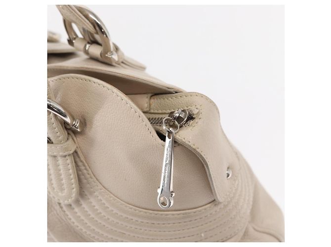 Borsa a Spalla Gancini in Pelle Argento Bianca Auth 149671 di Salvatore Ferragamo Bianco - vista 10
