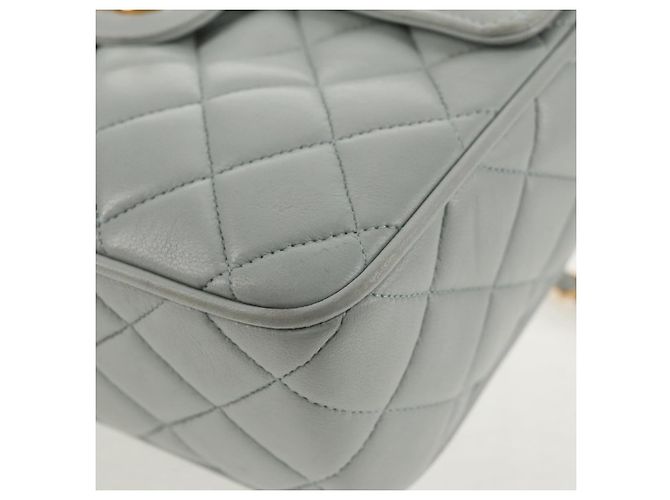 CHANEL Sac à épaule Matelassé en Cuir d'Agneau Bleu Clair Or CC Auth 140125V Doré - vue 16