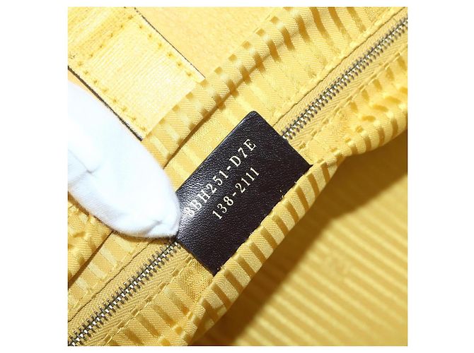 Borsa a mano FENDI in pelle giallo oro Auth 144480 D'oro - vista 12