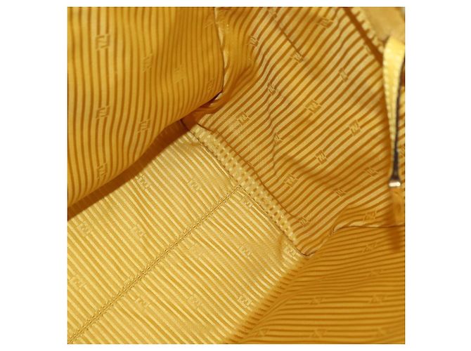 Borsa a mano FENDI in pelle giallo oro Auth 144480 D'oro - vista 22