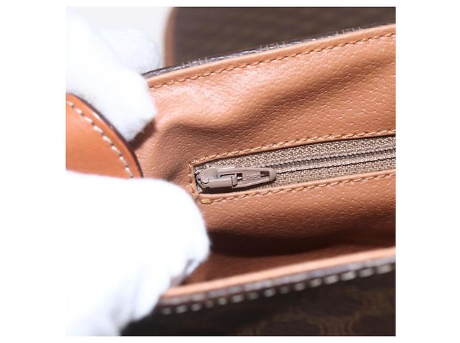Céline CELINE Macadam Canvas Schultertasche aus PVC-Leder Braun Gold Auth mr1622 Golden - Ansicht 16