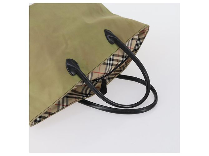 Autre Marque Borsa a spalla Burberrys Nova Check in tela di nylon 2 set beige Auth 155112 - vista 5