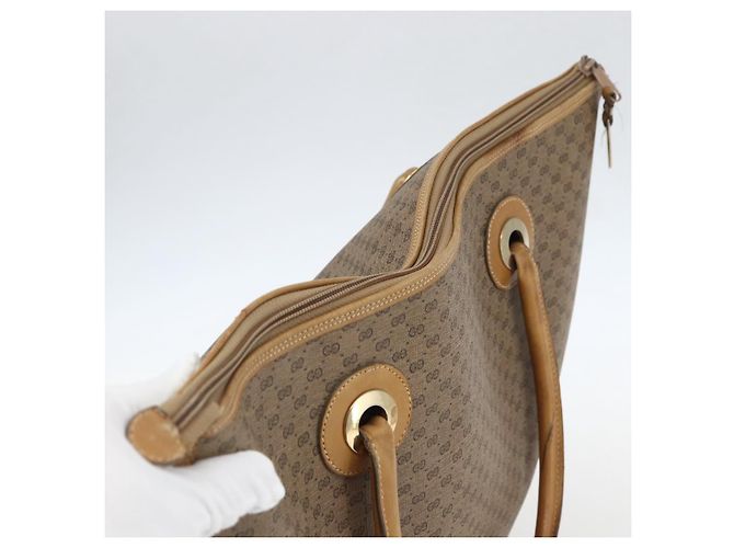 Gucci Borsa tote Micro GG Supreme in PVC beige e oro 002 4868 39 Auth 151511 D'oro - vista 6