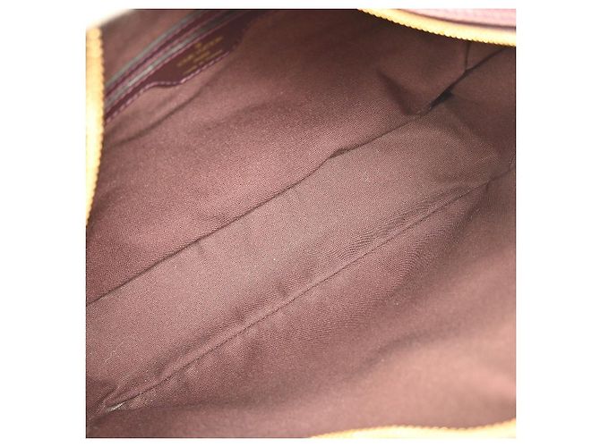 Borsa Reporter Louis Vuitton in pelle Taiga PM Porpora - vista 3