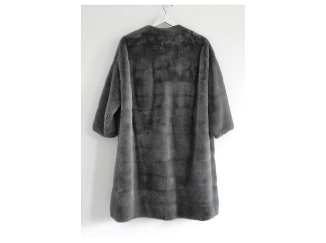 Abrigo de piel de visón gris Dior - vista 4