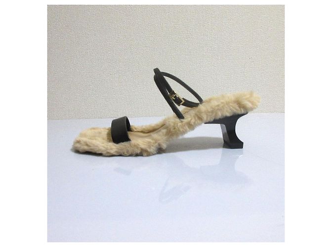 Autre Marque Sandali in pelle Nappa CHARLES & KEITH Nero Beige - vista 4