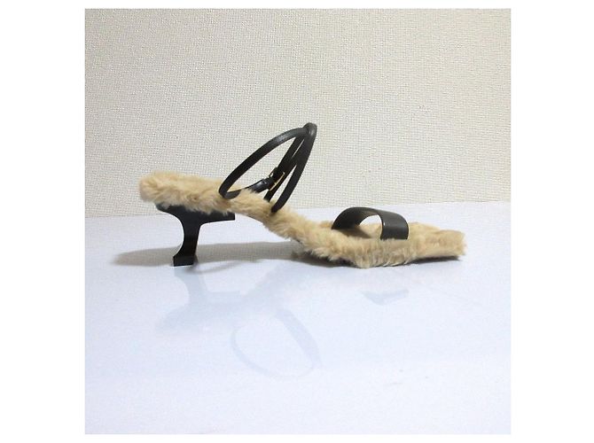 Autre Marque Sandali in pelle Nappa CHARLES & KEITH Nero Beige - vista 5